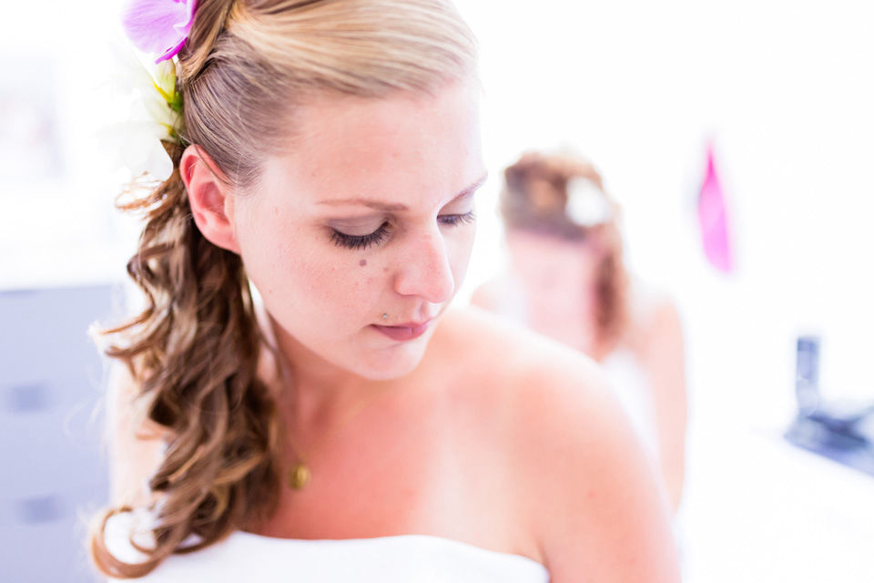 Préparatifs de mariage Photographe mariage Narbonne, Photographe mariage à narbonne, photographie mariage Narbonne, photographe mariage pro narbonne, photographe mariage aude, photographe mariage professionnel narbonne, préparatifs mariage narbonne, habillage de mariée,